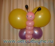 Бабочка из воздушных шаров